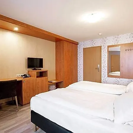 Hotel Zum Buchenberg 3*